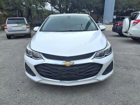 Used 2019 Chevrolet Cruze LS w/ LS Convenience Package image 2