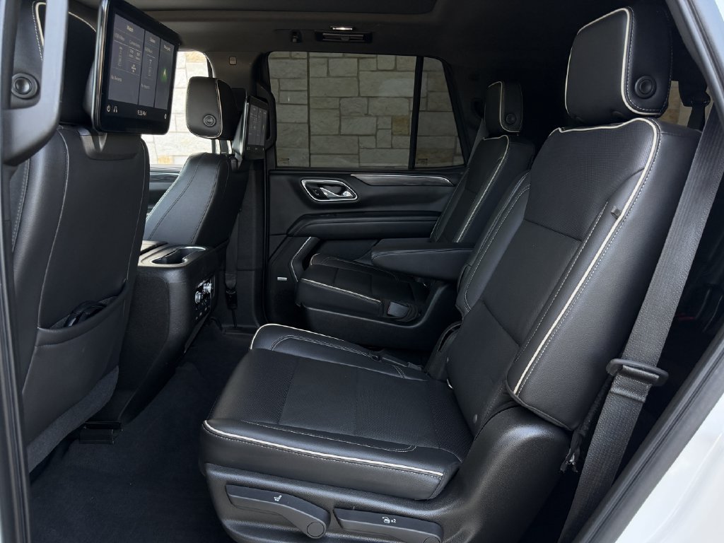 Used 2021 GMC Yukon SLT w/ SLT Luxury Plus Package AWD/4WD image 27