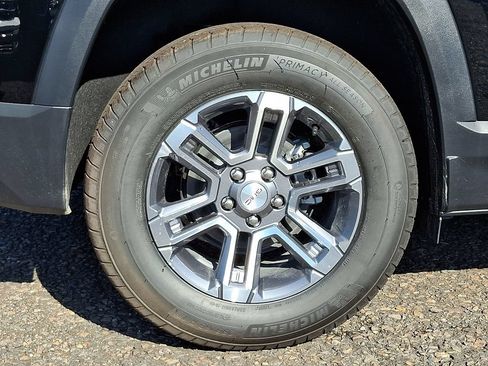New 2027 GMC Terrain Elevation FWD image 5