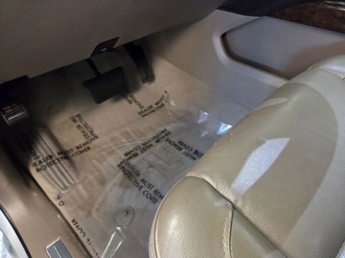 Used 2019 Chevrolet Tahoe LT w/ Luxury Package image 20