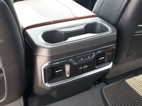 Used 2024 GMC Sierra 1500 Denali Ultimate AWD/4WD image 17