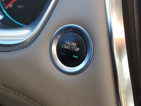 Certified 2018 Chevrolet Traverse Premier image 17