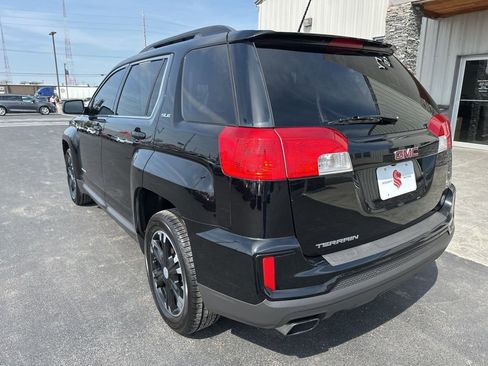 Used 2017 GMC Terrain SLE w/ Nightfall Package FWD image 9