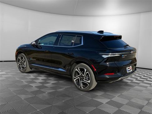 New 2026 Chevrolet Equinox EV LT image 5