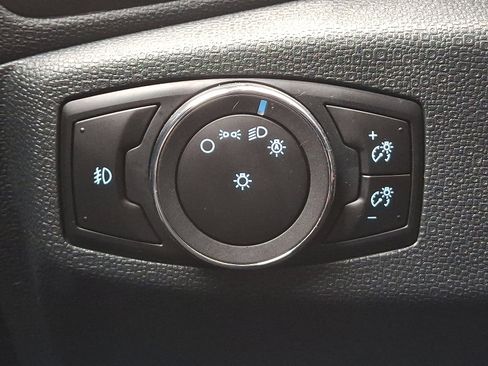 Used 2022 Ford EcoSport SE w/ SE Convenience Package image 26