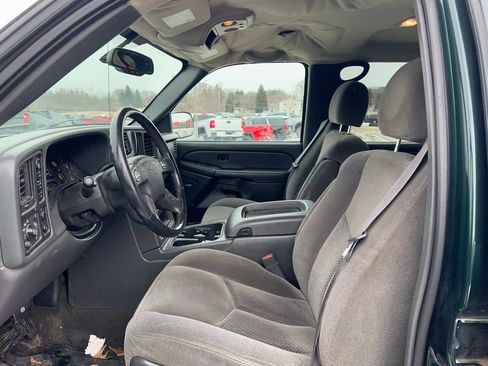 Used 2005 Chevrolet Silverado 1500 w/ Light Duty Power Package image 8