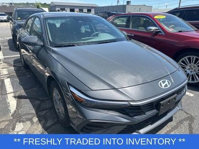 Certified 2024 Hyundai Elantra SE