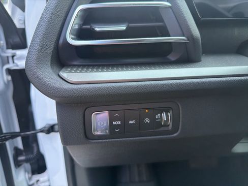 New 2026 Chevrolet Traverse LT AWD/4WD image 10