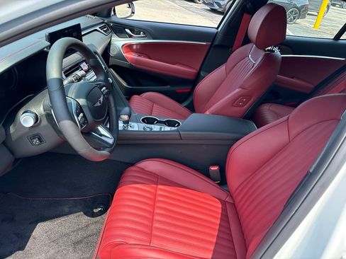 New 2026 Genesis G70 3.3T Sport Prestige AWD/4WD image 9