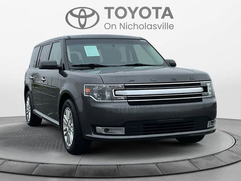 Used 2019 Ford Flex SEL w/ Equipment Group 202A image 8