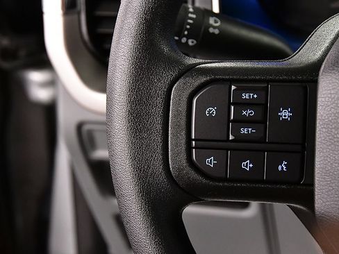Used 2021 Ford F150 XLT AWD/4WD image 21