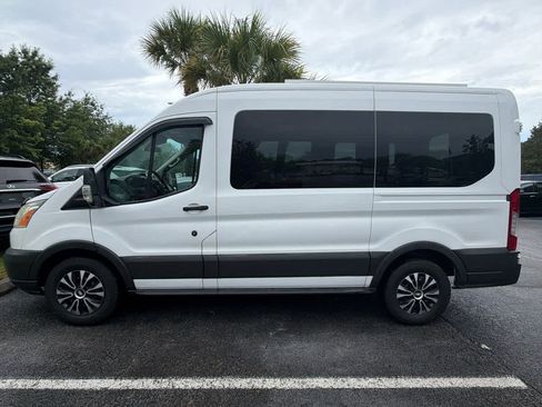 Used 2017 Ford Transit 150 XLT RWD image 8