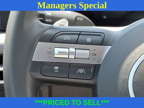 Used 2025 Hyundai Sonata SEL FWD image 19