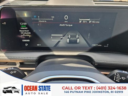 Used 2024 Nissan Ariya AWD image 20