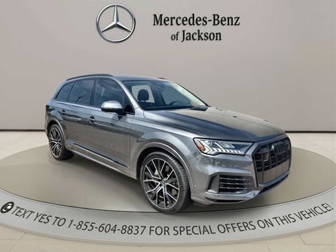 Used 2022 Audi Q7 3.0T Prestige w/ Prestige Package AWD/4WD image 2