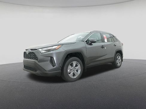 New 2025 Toyota RAV4 XLE FWD image 17