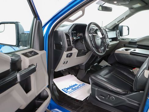 Used 2018 Ford F150 XLT w/ Equipment Group 302A Luxury image 3