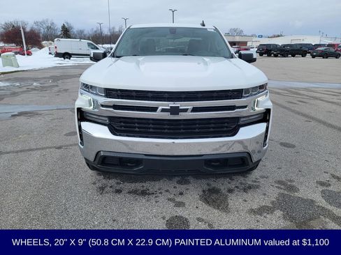 Used 2022 Chevrolet Silverado 1500 LT w/ Bed Protection Package image 3