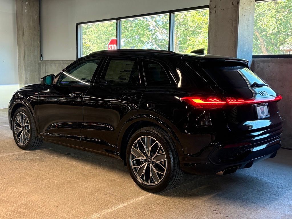 New 2026 Audi Q5 Prestige AWD/4WD image 3