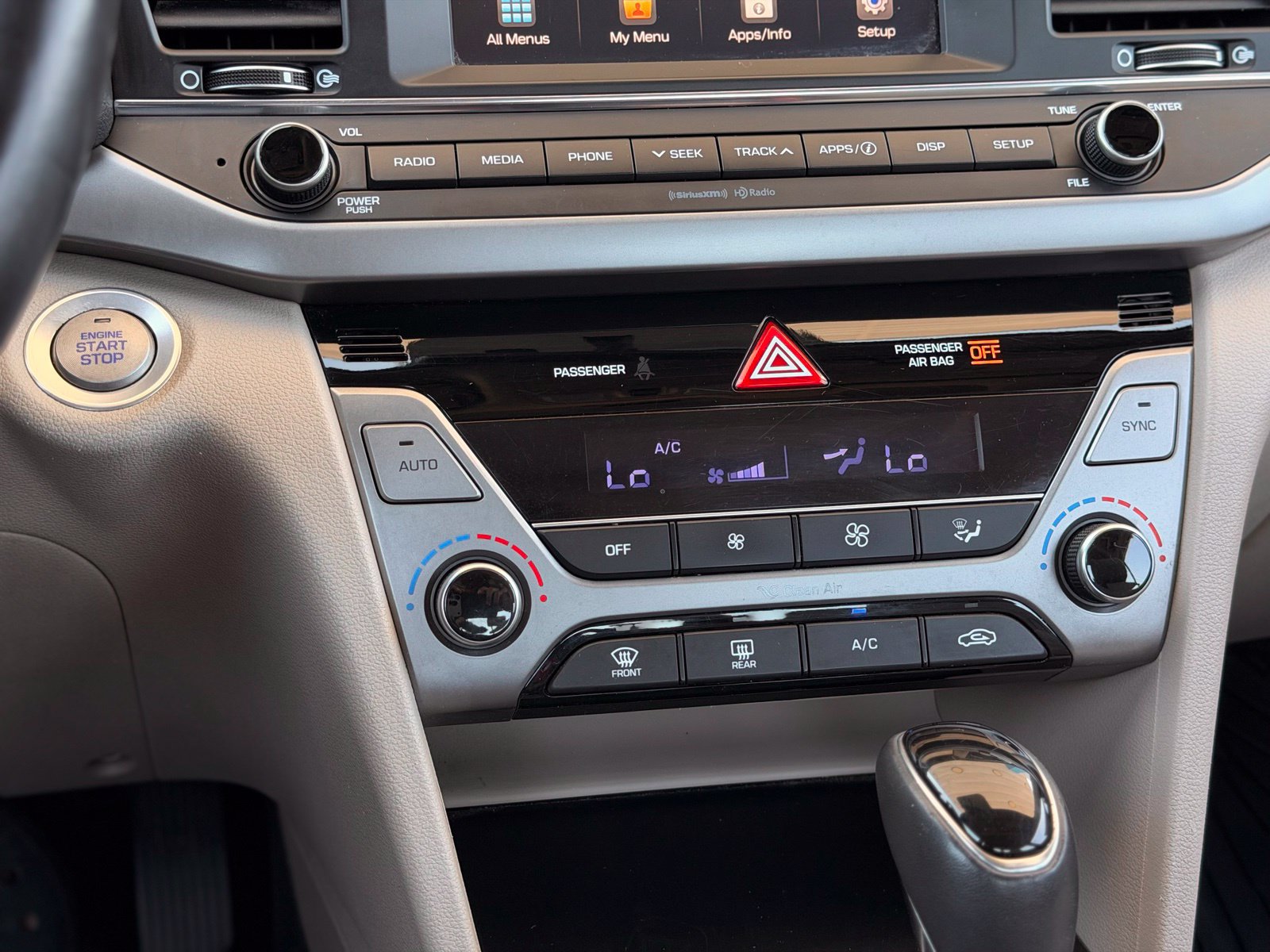 Used 2018 Hyundai Elantra Value Edition FWD image 35