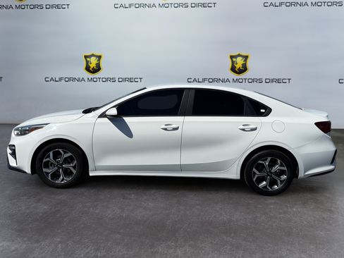 Used 2021 Kia Forte LXS FWD image 2