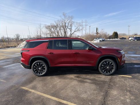 New 2026 Chevrolet Traverse LT image 4