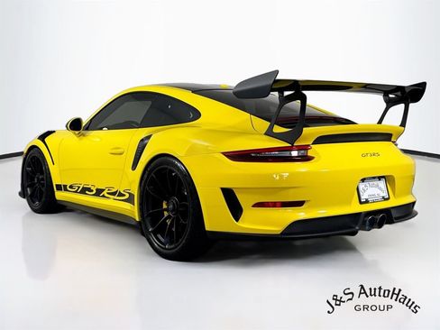 Used 2019 Porsche 911 GT3 RS RWD image 5