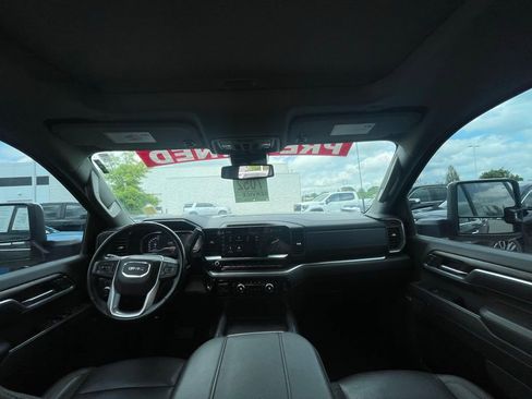 Used 2024 GMC Sierra 2500 SLT w/ SLT Convenience Package AWD/4WD image 25