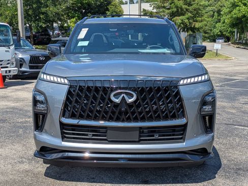 Used 2026 INFINITI QX80 4WD w/ Sport Exterior Package image 9