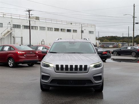 Used 2021 Jeep Cherokee Latitude image 8