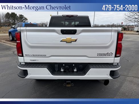 Used 2024 Chevrolet Silverado 2500 High Country w/ Technology Package image 6