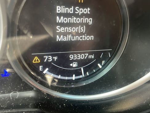 Used 2021 MAZDA CX-5 Touring w/ Touring Preferred SV Package image 3