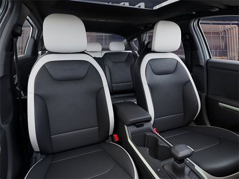 New 2025 Kia K4 GT-Line Turbo image 15