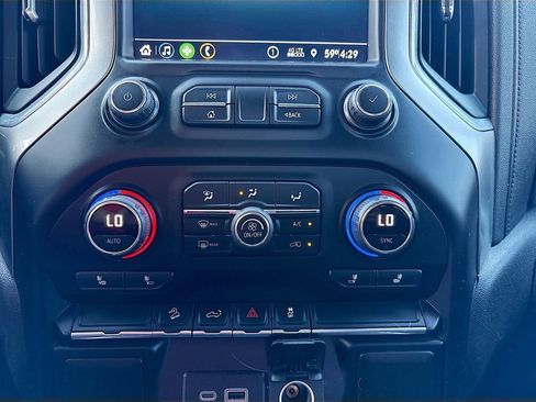 Used 2021 Chevrolet Silverado 1500 LT Trail Boss w/ Bed Protection Package image 14