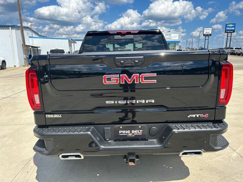 Used 2026 GMC Sierra 1500 AT4 w/ Technology Package AWD/4WD image 6