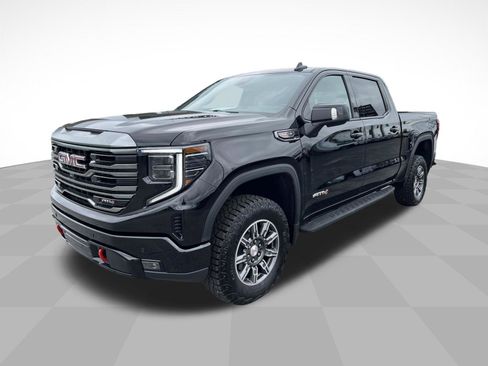 Certified 2024 GMC Sierra 1500 AT4 w/ Technology Package AWD/4WD image 1