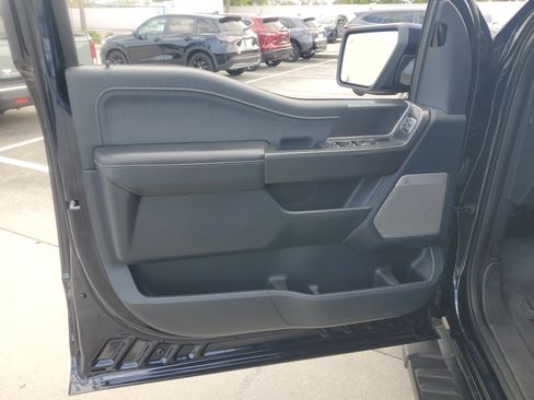 Used 2025 Ford F150 Lariat w/ Equipment Group 501A Mid AWD/4WD image 25