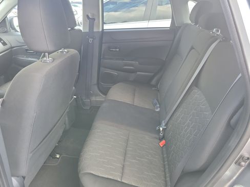 Used 2025 Mitsubishi Outlander Sport AWD image 9