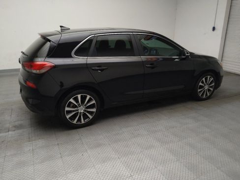 Used 2019 Hyundai Elantra GT w/ Style Package 02 FWD image 10