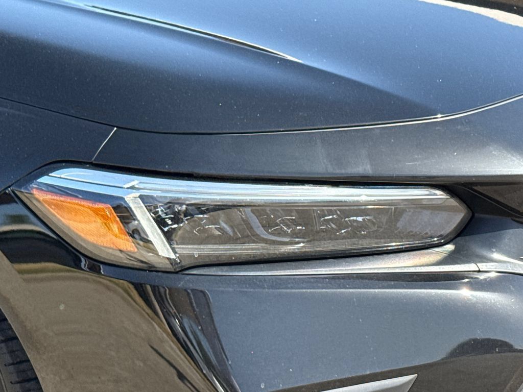 Used 2024 Honda Civic Sport image 4
