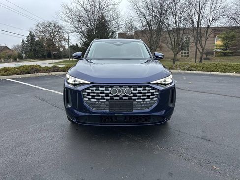 New 2025 Audi Q5 Premium Plus image 2