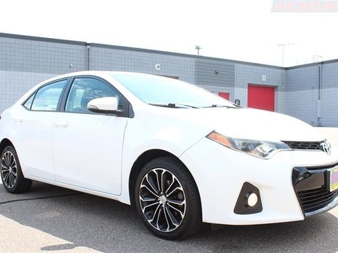 Used 2015 Toyota Corolla S FWD image 39