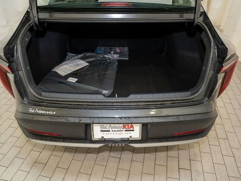 New 2026 Kia K4 LX image 6