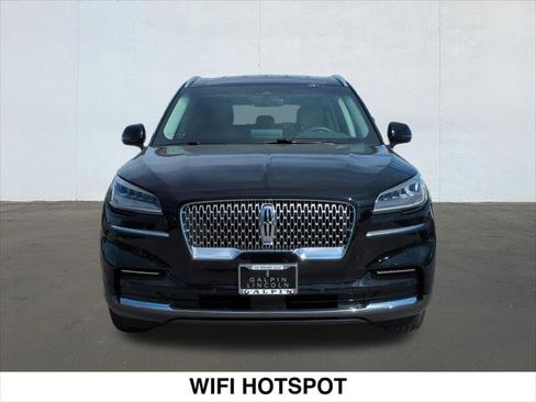 Certified 2023 Lincoln Aviator 2WD w/ Class IV Trailer Tow Package image 8