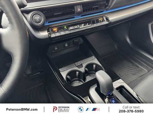 Used 2024 Toyota Prius XLE image 28