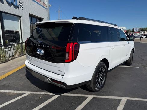 Used 2025 Ford Expedition Max Platinum AWD/4WD image 7