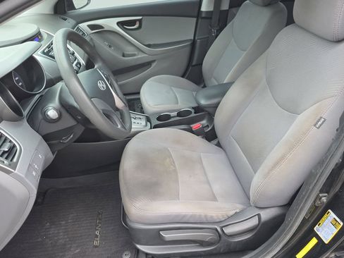 Used 2013 Hyundai Elantra GLS FWD image 11