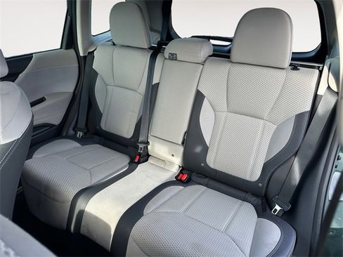 Used 2023 Subaru Forester Premium image 13