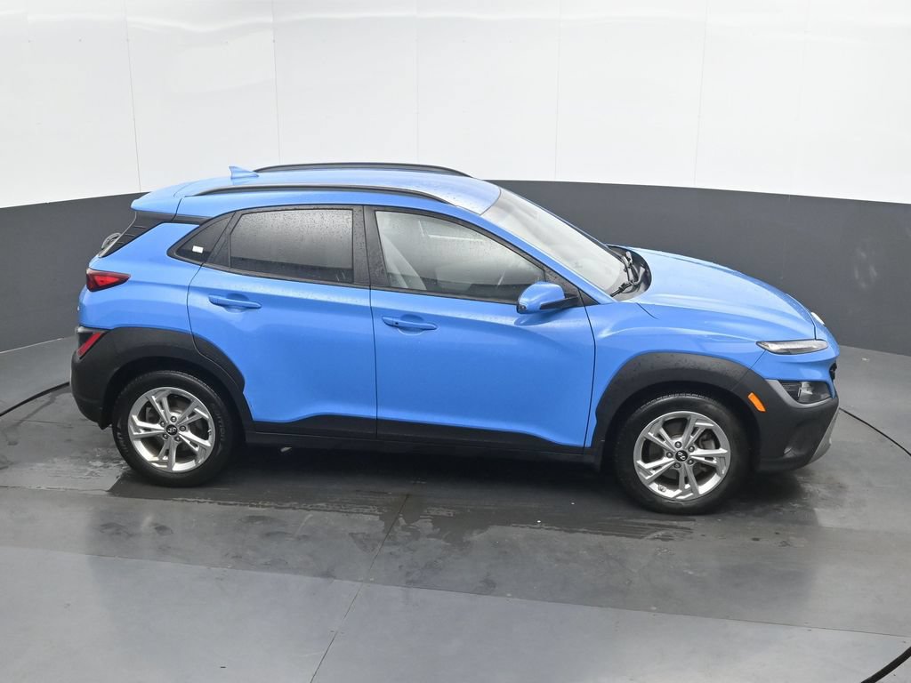 Used 2022 Hyundai Kona SEL AWD/4WD image 32