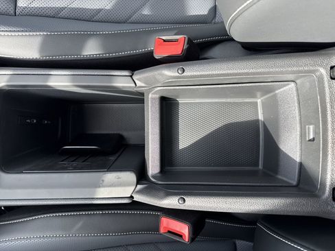 New 2026 Volkswagen Tiguan SE R-Line image 21